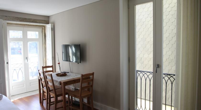 Guestready - Ayres Studio W Balcony Garden Porto Bilik gambar